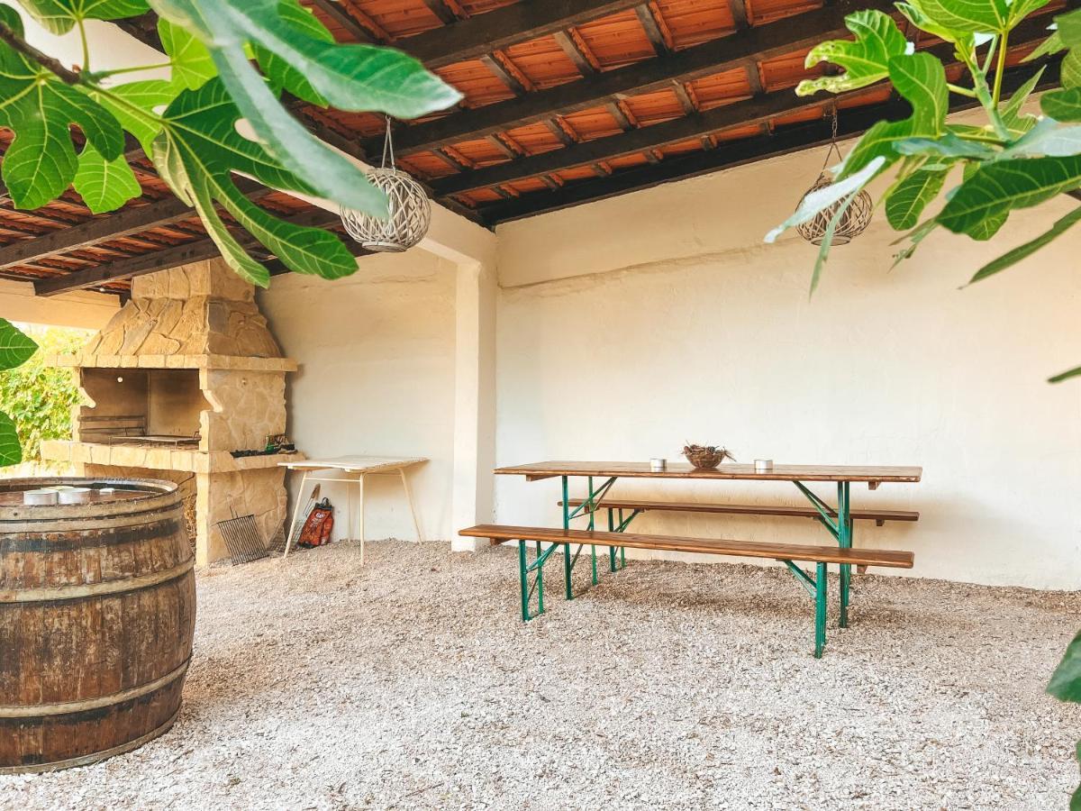 Luxury Beach Apartment W Sunset Sea Views Šibenik Buitenkant foto
