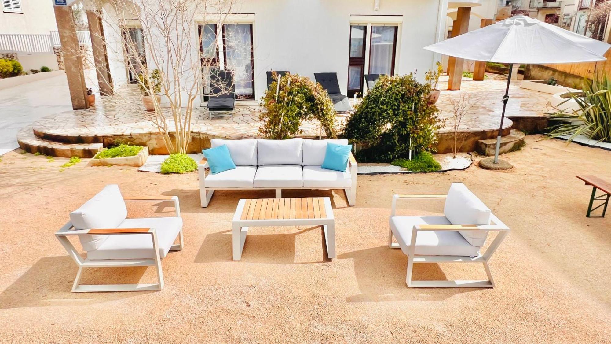 Luxury Beach Apartment W Sunset Sea Views Šibenik Buitenkant foto