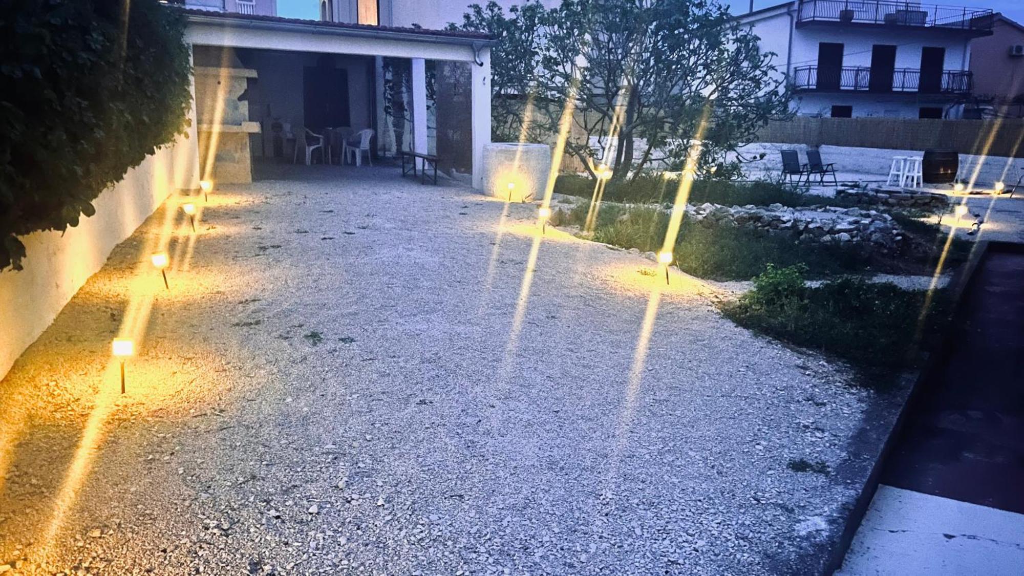 Luxury Beach Apartment W Sunset Sea Views Šibenik Buitenkant foto