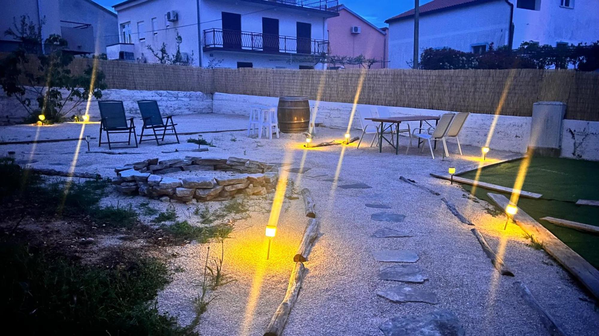 Luxury Beach Apartment W Sunset Sea Views Šibenik Buitenkant foto