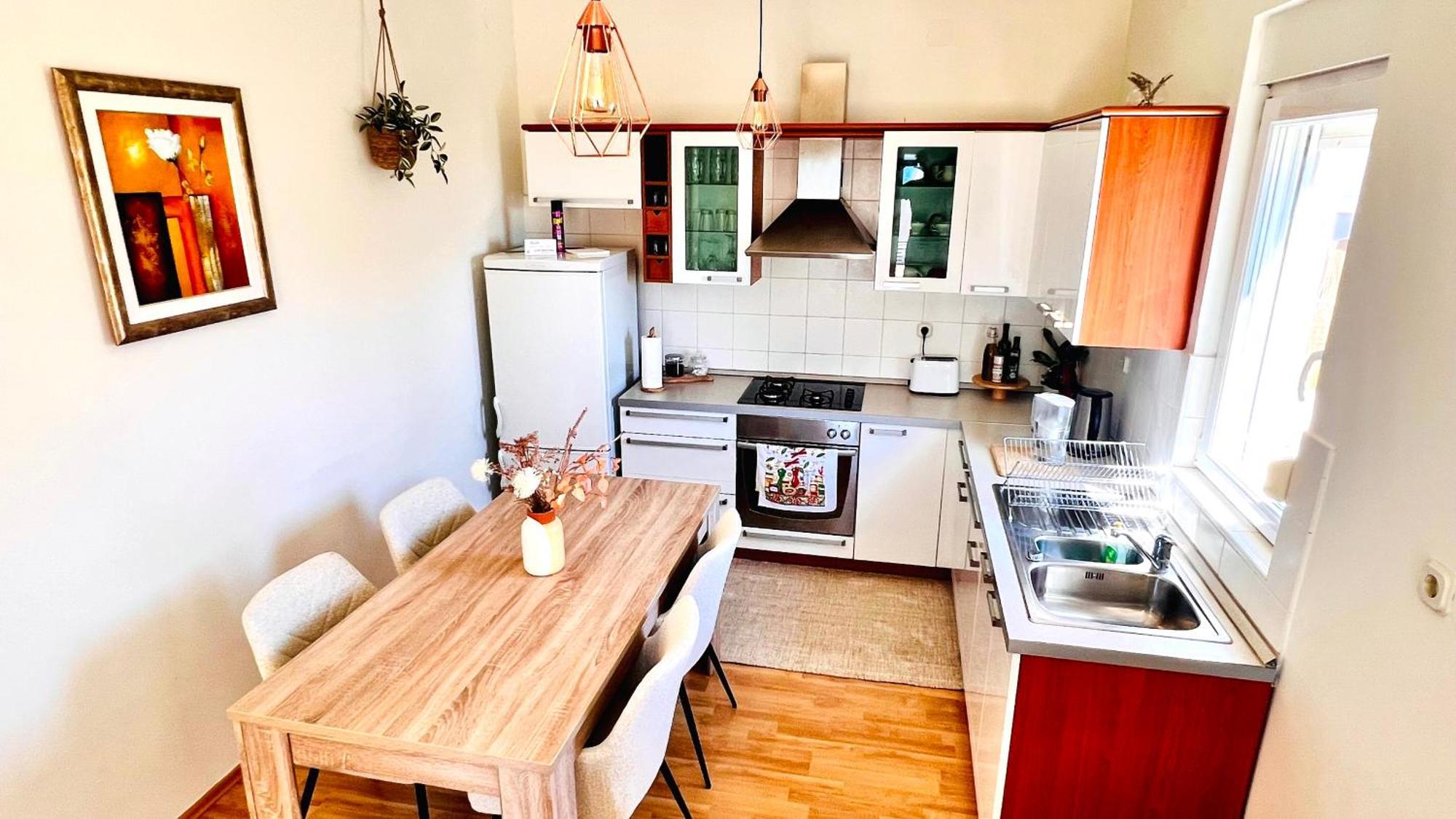 Luxury Beach Apartment W Sunset Sea Views Šibenik Buitenkant foto